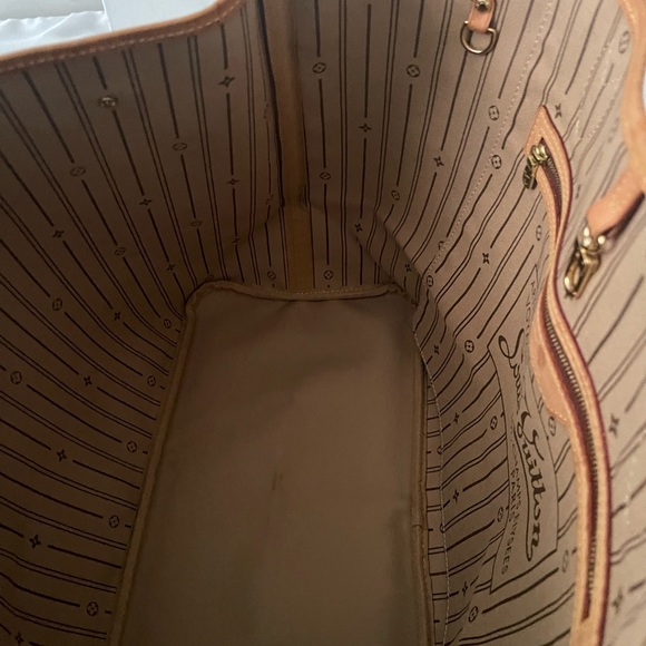 AUTHENTIC LOUIS VUITTON MONOGRAM NEVER FULL GM WITH DUST BAG - Picture 7 of 12